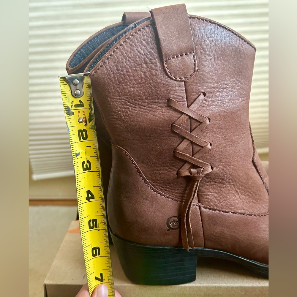 B.O.C. Born Karin Ankle Western Boots - Picture 8 of 14